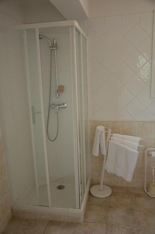 Les Rives Du Loup Hotel Tourrettes-sur-Loup Cameră foto